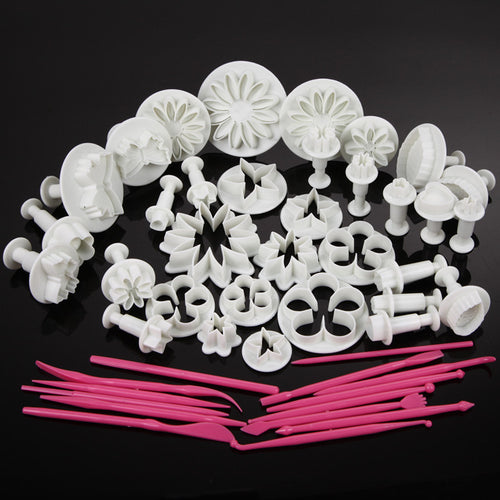 47 Pcs/Set DIY Sugar Craft Cake Decorating Fondant Icing Plunger Tools Mold (Random Color )